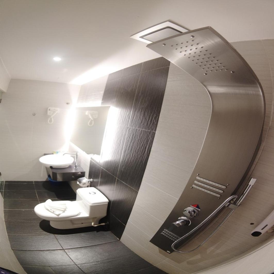 סקודאי Here Hotel מראה חיצוני תמונה